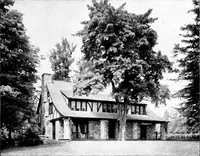 An illustration from Inexpensive homes of individuality; being a collection of photographs and floor plans illustrating certain of America's best country and suburban homes of moderate size (1915)