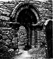 An illustration from Irish ecclesiastical architecture, with some notice of similar or related work in England, Scotland and elsewhere (1910)