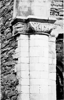 An illustration from Irish ecclesiastical architecture, with some notice of similar or related work in England, Scotland and elsewhere (1910)