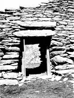 An illustration from Irish ecclesiastical architecture, with some notice of similar or related work in England, Scotland and elsewhere (1910)