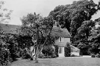 An illustration from Houses and gardens (1906)