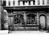 An illustration from English shop-fronts, old and new : a series of examples by leading architects, selected and specially photographed : together with descriptive notes and illustrations (1907)