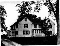 An illustration from New homes under old roofs (1916)