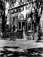 Picture 30 of 90 from Old New England houses (1920), leaf 104