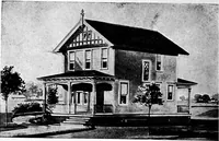 An illustration from Lumberman's house plan book : being a collection of one hundred absolutely new and attractive plans never before published, together with a selection of one hundred of our most popular houses published heretofore ... : 200 house plans (1907)