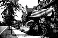 Picture 24 of 105 from The livable house, its garden (1917), leaf 64