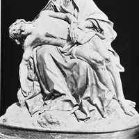 An illustration from Sculpture in Spain (1912)
