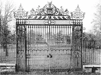 An illustration from English ironwork of the XVIIth & XVIIIth centuries; an historical & analytical account of the development of exterior smithcraft (1911)