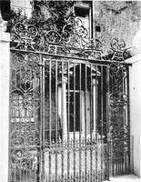 Picture 116 of 246 from English ironwork of the XVIIth & XVIIIth centuries; an historical & analytical account of the development of exterior smithcraft (1911), leaf 294