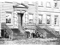 An illustration from English ironwork of the XVIIth & XVIIIth centuries; an historical & analytical account of the development of exterior smithcraft (1911)