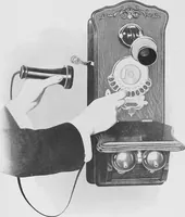 An illustration from Telephones and telegraphs: 1902 : [and Municipal electric fire alarm and police patrol systems] (1906)