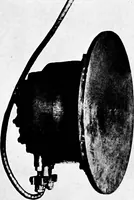 An illustration from The submarine in war and peace; its developments and its possibilities (1918)