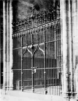 An illustration from Spanish ironwork (1915)