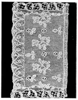 An illustration from Point and pillow lace : a short account of various kinds, ancient and modern, and how to recognise them (1899)