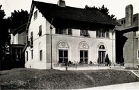 An illustration from Fireproof construction : for houses and other buildings of moderate cost (1911)