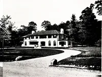 An illustration from Fireproof construction : for houses and other buildings of moderate cost (1911)