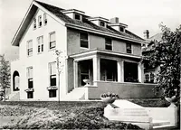 An illustration from Fireproof construction : for houses and other buildings of moderate cost (1911)
