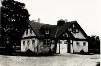 An illustration from Fireproof construction : for houses and other buildings of moderate cost (1911)