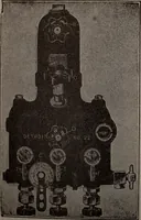 An illustration from Cyclopedia of locomotive engineering, with examination questions and answers; a practical manual on the construction care and management of modern locomotives (1916)
