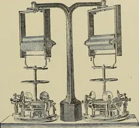 An illustration from Cyclopedia of textile work : a general reference library on cotton, woolen and worsted yarn manufacture, weaving, designing, chemistry and dyeing, finishing, knitting, and allied subjects (1911)
