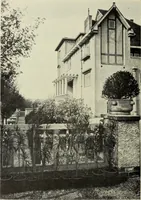 An illustration from Das moderne Landhaus : ein Beitrag zur neuen Baukunst (1905)