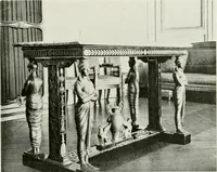 An illustration from Décor du métal : le cuivre et le bronze (1917)