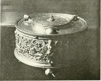 An illustration from Décor du métal : le cuivre et le bronze (1917)