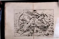 An illustration from De' disegni delle piv illvstri città et fortezza del mondo. la quale ne contiene cinquanta : con vna breve historia delle origini et accidenti loro, secondo l'ordine de' tempi (1569)