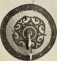 An illustration from De inlandsche kunstnijverheid in Nederlandsch Indië (1912)