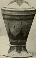 An illustration from De inlandsche kunstnijverheid in Nederlandsch Indië (1912)