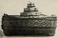 Picture 195 of 390 from De inlandsche kunstnijverheid in Nederlandsch Indië (1912), leaf 178