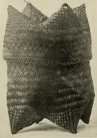 Picture 223 of 390 from De inlandsche kunstnijverheid in Nederlandsch Indië (1912), leaf 195
