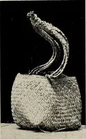 Picture 226 of 390 from De inlandsche kunstnijverheid in Nederlandsch Indië (1912), leaf 196