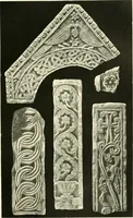 An illustration from Dekorative skvlptvr: figvr, ornament, architektvrplastik avs den havptepochen der kvnst (1910)