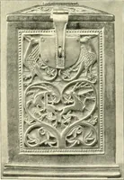 An illustration from Dekorative skvlptvr: figvr, ornament, architektvrplastik avs den havptepochen der kvnst (1910)