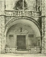 An illustration from Dekorative skvlptvr: figvr, ornament, architektvrplastik avs den havptepochen der kvnst (1910)