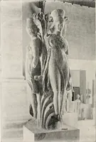 An illustration from Delphi (1920)
