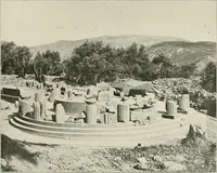 An illustration from Delphi (1920)