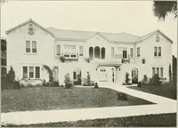 Picture 12 of 103 from De luxe flats : a book on flats and duplex homes ; showing the latest advance designs of this particular type of architecture, published to meet the requirements of all those who desire to study the flat or duplex home in its latest development. (1920), leaf 13