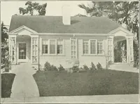 An illustration from De luxe flats : a book on flats and duplex homes ; showing the latest advance designs of this particular type of architecture, published to meet the requirements of all those who desire to study the flat or duplex home in its latest development. (1920)
