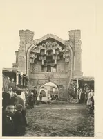 Picture 15 of 89 from Denkmäler persischer Baukunst : geschichtliche Untersuchung und Aufnahme muhammedanischer Backsteinbauten in Vorderasien und Persien (1901), leaf 19