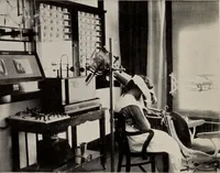 An illustration from Dental and oral radiography : a text book for students and practitioners of dentistry (1916)
