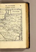 An illustration from Description de l'univers, : contenant les differents systêmes du monde, les cartes generales & particulieres de la geographie ancienne & moderne : les plans & les profils des principales villes & des autres lieux plus considerables de la terre ; avec les portraits des souverains qui y commandent, leurs blasons, titres & livrées : et les mœurs, religions, gouvernemens & divers habillemens de chaque nation. Dediee au roy. (1683)