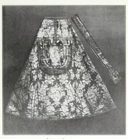 An illustration from Descriptive catalogue of the collection of ecclesiastical art in the United States National Museum (1919)