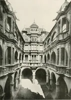 An illustration from Deutsche Baukunst des Mittelalters und der Renaissance : Old German architecture: Ancienne architecture Allemande (1920)