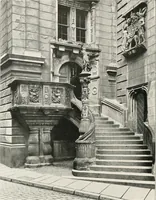 An illustration from Deutsche Baukunst des Mittelalters und der Renaissance : Old German architecture: Ancienne architecture Allemande (1920)