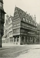 An illustration from Deutsche Baukunst des Mittelalters und der Renaissance : Old German architecture: Ancienne architecture Allemande (1920)
