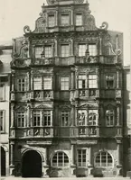 An illustration from Deutsche Baukunst des Mittelalters und der Renaissance : Old German architecture: Ancienne architecture Allemande (1920)