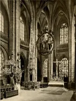 An illustration from Deutsche Baukunst des Mittelalters und der Renaissance = old German architecture (1922)