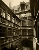 An illustration from Deutsche Baukunst des Mittelalters und der Renaissance = old German architecture (1922)